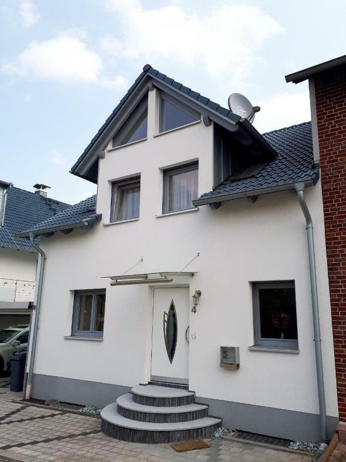Villa-Seerose Cologne Exterior photo
